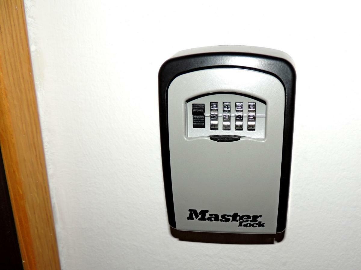 Apartamento Time Keeper - Self Check In Osijek Exterior foto