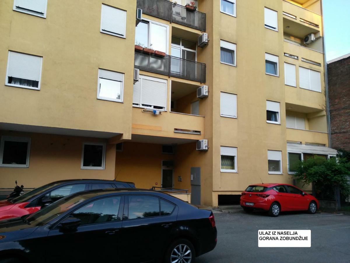 Apartamento Time Keeper - Self Check In Osijek Exterior foto